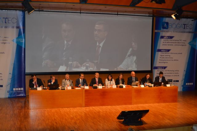 El Colegio de Abogados de Murcia congrega a expertos para debatir sobre ciberdelincuencia - 3, Foto 3