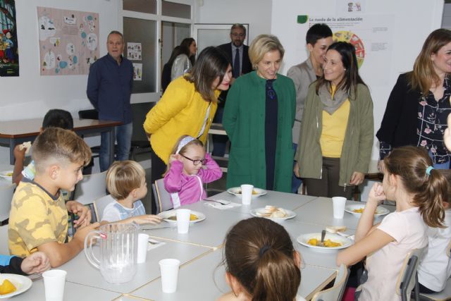 Inaugurados los comedores de los colegios Ricardo Campillo y Madre Esperanza - 4, Foto 4