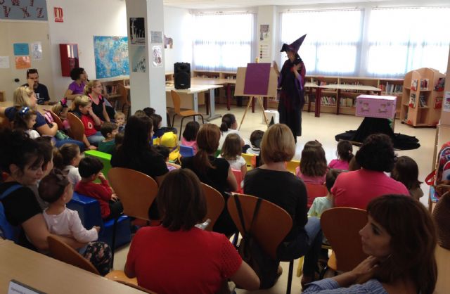 La biblioteca municipal 'Rosa Contreras', de nuevo premio nacional de animación a la lectura 'María Moliner 2017' - 1, Foto 1
