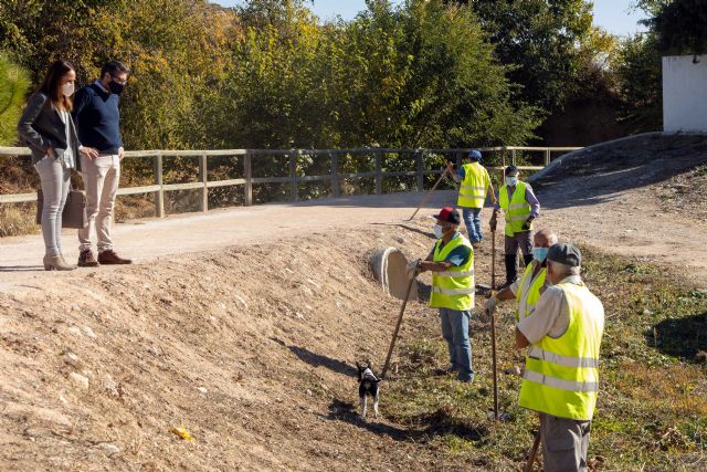 El Ayuntamiento de Caravaca lleva a cabo un programa para mejorar zonas verdes y peatonales con un presupuesto de más de 300.000 euros - 2, Foto 2