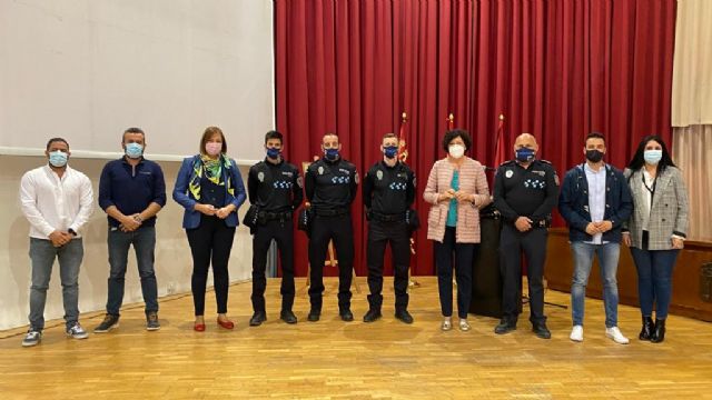 Tres nuevos agentes de la Policía Local toman posesión de su cargo - 1, Foto 1