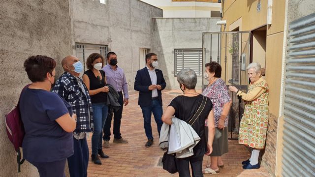 El Ayuntamiento de Lorca finaliza los trabajos de mejora en la pavimentación y el alumbrado público del Callejón del Moro - 2, Foto 2
