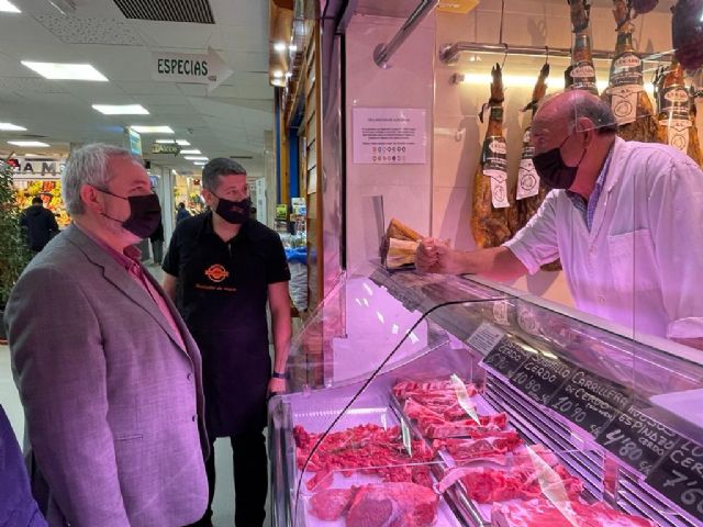 Los clientes de la plaza de abastos de Vistabella podrán ganar cheques regalo por indicar qué aspectos se pueden mejorar en el mercado - 3, Foto 3