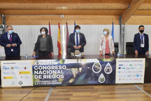 López Miras anuncia 14 millones para modernizar regadíos y espera que la visita de Ribera llegue esta vez con compromisos firmes para el Mar Menor - 1, Foto 1
