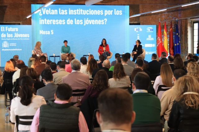 Éxito de participación en las Jornadas ´Diálogo sobre el Futuro de los Jóvenes´ impulsadas por La Moncloa y las instituciones europeas - 3, Foto 3