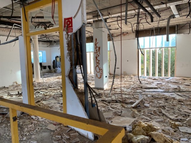 Ecologistas en Acción denuncia el abandono del centro de control de la contaminación atmosférica de Torre Pacheco - 1, Foto 1