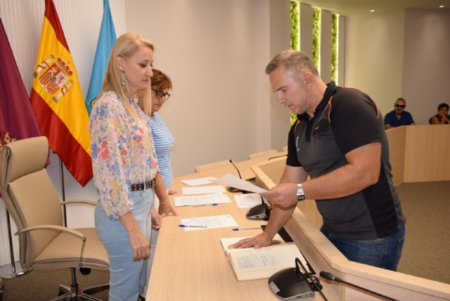 12 empleados pblicos se benefician del sistema de promocin interna, Foto 1