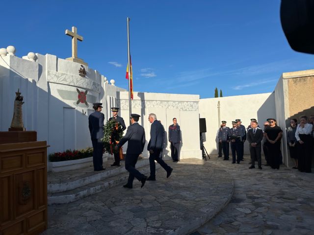 La AGA conmemora el Día de los Caídos por la Patria - 4, Foto 4