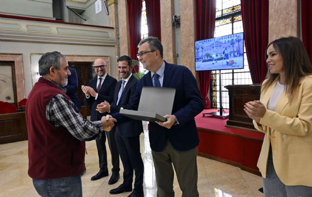 El Ayuntamiento de Murcia homenajea a los trabajadores del servicio de limpieza y gestión de residuos en la festividad de San Martín de Porres - 2, Foto 2