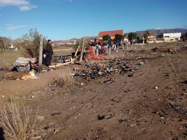 IU-Verdes denuncia que varias personas llevan meses viviendo a la intemperie en la zona de la Virgen de las Huertas - 3, Foto 3