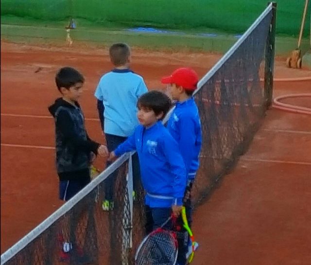 Victoria del Club de Tenis Kuore contra el Club de Tenis Algezares por un reñido 10/9, Foto 7