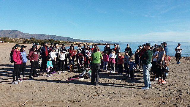 Estrella de Levante se suma a la recogida de ‘basuraleza’ en la costa de Águilas - 1, Foto 1