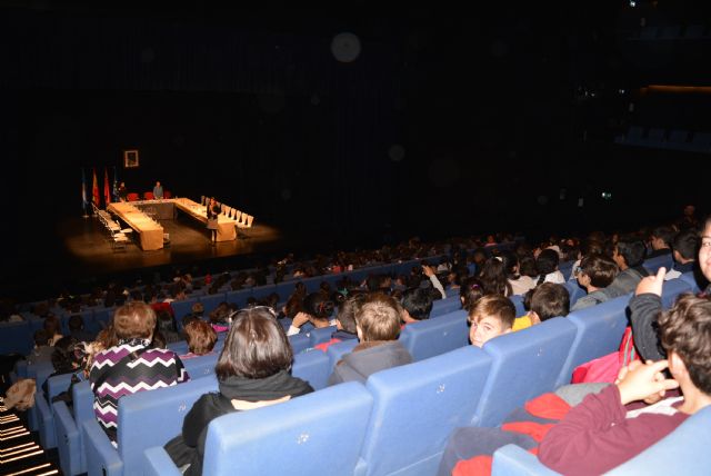 Los escolares aguileños participan en un Pleno Infantil incluido en los actos programados con motivo del 40 aniversario de la Constitución - 1, Foto 1