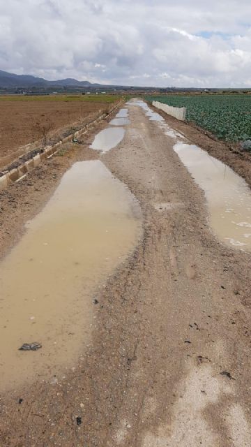 PP: El camino rural de la Calavera y el camino de la Costera son ejemplos de la falta de dirigencia de este gobierno en relacin al mantenimiento de los mismos, Foto 1
