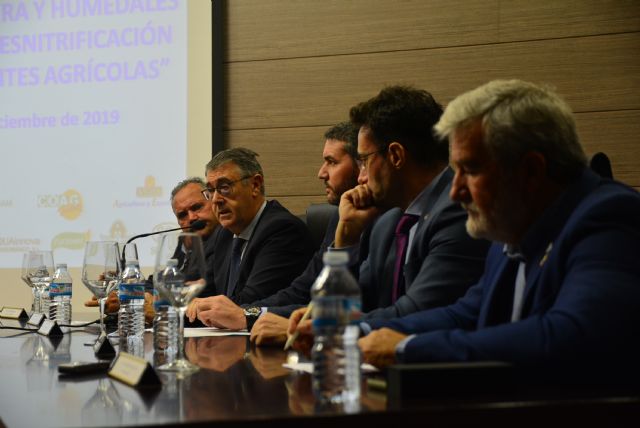 La mayor experta mundial en desnitrificación avala en la UPCT el uso de biorreactores de madera - 2, Foto 2