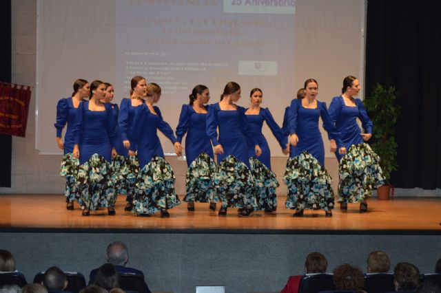 La asociación de mujeres 'Isabel González' celebra su 25° aniversario con una gran fiesta - 4, Foto 4