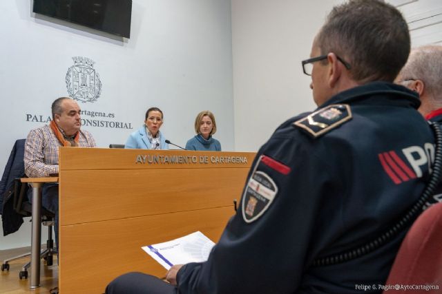 Cartagena vuelve a la normalidad aunque mantiene su dispositivo y ofrece ayuda al resto de municipios afectados - 1, Foto 1