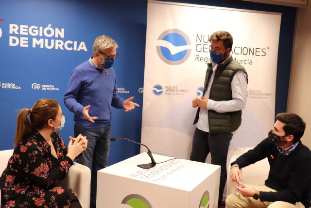 NNGG considera que la Ley Celaá acarreará consecuencias negativas para la formación de los jóvenes - 1, Foto 1