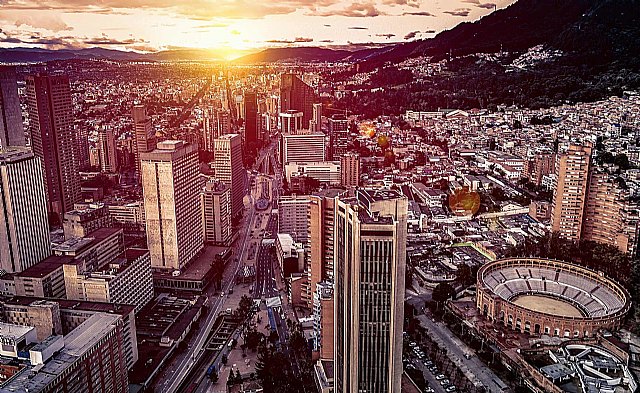 BBVA y Telefónica crean una empresa conjunta para ofrecer préstamos al consumo en Colombia - 1, Foto 1