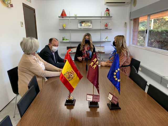La empresa de Disfrimur firma el acuerdo de adhesión al Sistema Arbitral de Consumo de Murcia - 1, Foto 1