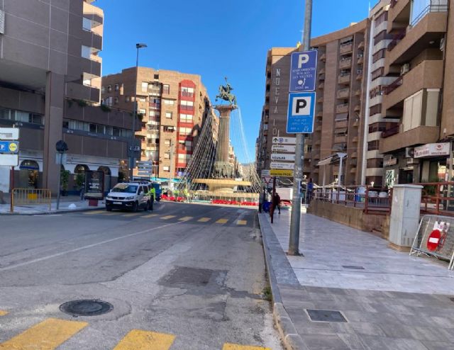 La Policía Local establecerá cortes parciales en los accesos al Óvalo, Alameda Cervantes y Avenida Juan Carlos, desde las 8 horas de mañana sábado, por los actos navideños organizados en esta zona - 1, Foto 1