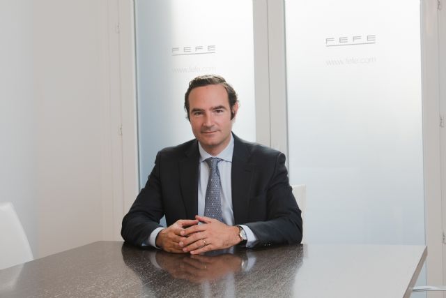 Luis de Palacio, reelegido por unanimidad presidente de FEFE - 1, Foto 1