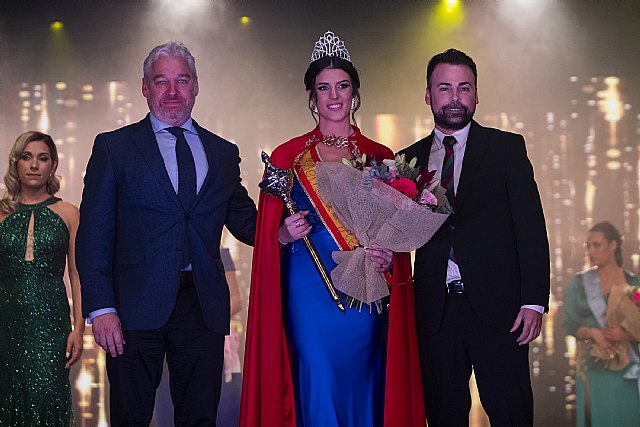 Ana Hernndez Garca se corona como Reina de las Fiestas Patronales 2023, Foto 1