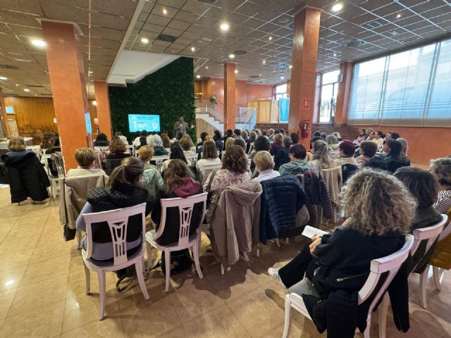 Colectividades Antonia Navarro refuerza la convivencia y la seguridad en los comedores escolares con una formación a 1.000 monitores alineada con el nuevo Decreto de Convivencia Escolar de la Región - 2, Foto 2