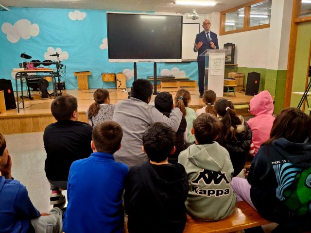 El colegio Florentino Bayona de Mula recibe el 'Premio Gil Sáez Pacheco' a las buenas prácticas en atención a la diversidad - 4, Foto 4
