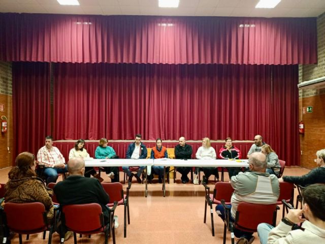 La Cofradía del Santísimo Cristo de la Fe impulsa una recogida solidaria de juguetes en Corvera - 2, Foto 2