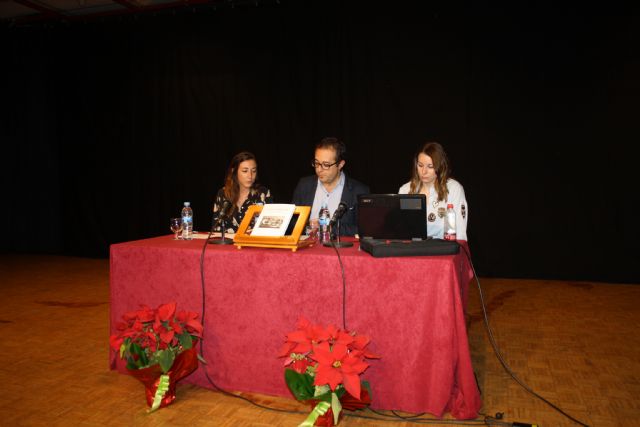 Presentado el  libro Doña Isabelita. Historia de una maestra - 5, Foto 5