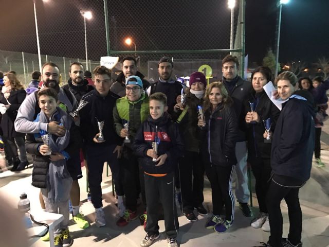 Éxito de la VI  edición del Torneo de pádel y tenis Un juguete, un torneo de Cehegín - 1, Foto 1