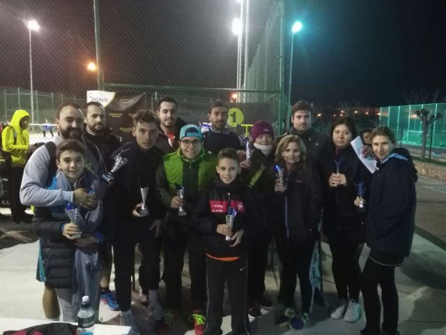Éxito de la VI  edición del Torneo de pádel y tenis Un juguete, un torneo de Cehegín - 2, Foto 2
