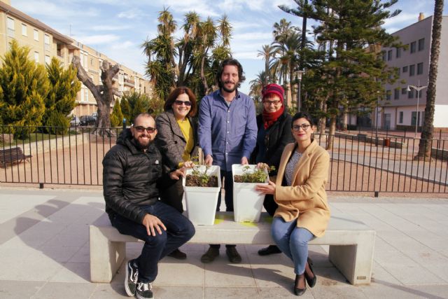 Las rosas verdes volverán a lucir en los jardines de Santomera - 1, Foto 1