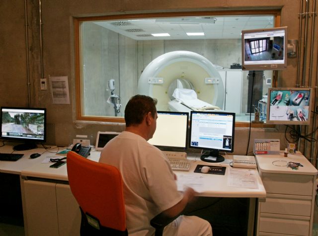 La Arrixaca desarrolla un sistema que mejora el diagnóstico de cáncer endocrino y evita desplazamientos a los pacientes - 1, Foto 1