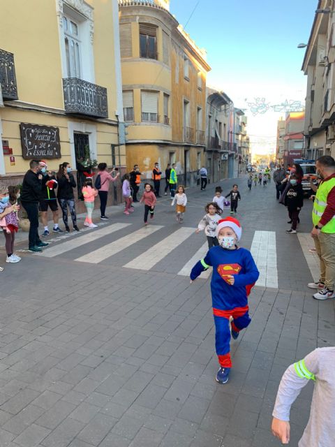 Los vecinos de Bullas despidieron el año corriendo la San Silvestre - 1, Foto 1