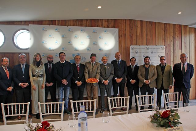 El Ateneo de Sevilla celebra en el Restaurante La Raza el tradicional desayuno de los Reyes como previa del cortejo que recorrerá las calles de la ciudad hispalense - 2, Foto 2