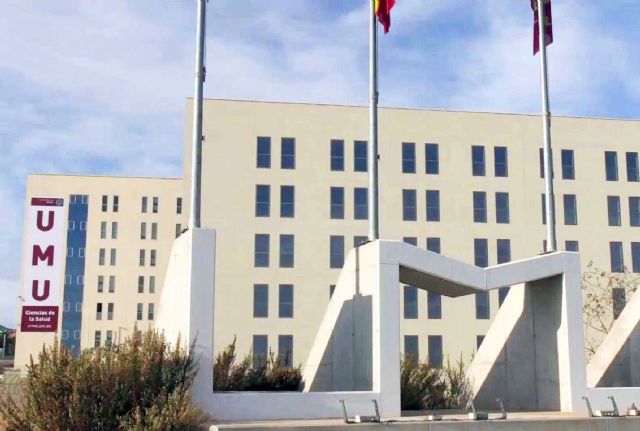 El Ayuntamiento torreño pide el permiso a la CARM para poner en marcha un bus gratuito al campus de Ciencias de la Salud de la UMU - 1, Foto 1