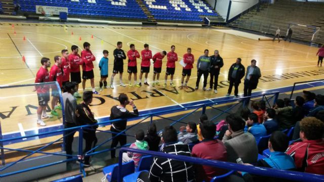 Los chavales de los Centros Interculturales disfrutan de una jornada de fútbol sala con el Plásticos Romero - 3, Foto 3