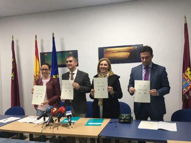 La consejería de Agricultura, la UPCT y los ayuntamientos de San Javier y Cartagena buscan nuevas soluciones en la gestión de los aportes de lluvia en la red de saneamiento de La Manga - 2, Foto 2