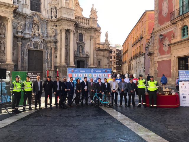 Caravaca recibe el viernes 14 de febrero a los corredores de 'La Vuelta Ciclista a Murcia', dentro de las acciones de apoyo a la candidatura UNESCO de los Caballos del Vino - 1, Foto 1