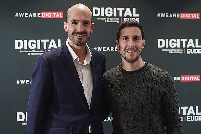 WhatsApp no descarta introducir publicidad en la app siguiendo los pasos de Facebook e Instagram - 1, Foto 1