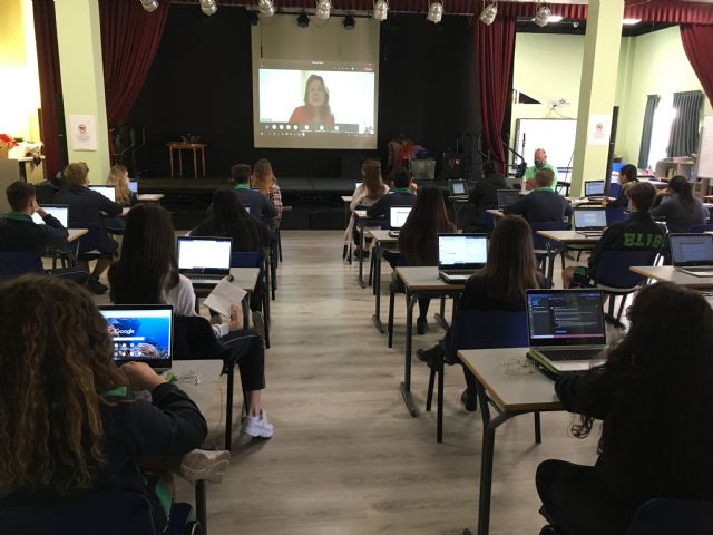 Más de 65 universidades e instituciones educativas de todo el mundo acercan su oferta a alumnos de Murcia - 1, Foto 1