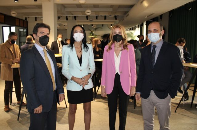 La Comunidad ayudará a que las empresas de la Región cuenten con 30.000 nuevos especialistas en digitalización - 1, Foto 1