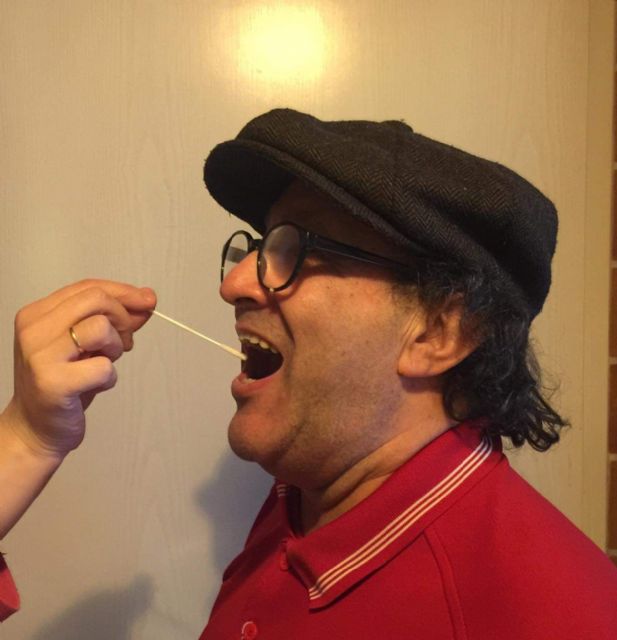 Colas callejeras para hacerse test y para vacunarse - 2, Foto 2