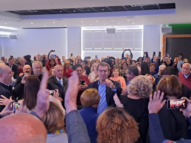 En el acto de presentación este viernes del candidato popular a la alcaldía de Alcantarilla Joaquín Buendía - 4, Foto 4