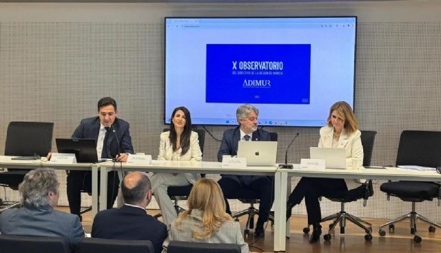 ADIMUR presenta el X Observatorio del Directivo en la Región de Murcia destacando el optimismo empresarial y los desafíos del liderazgo actual - 2, Foto 2