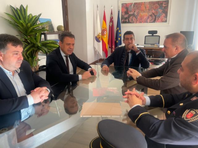 La Comunidad aumenta un 2.400 por ciento las ayudas para dotar de más medios a la Policía Local de Blanca - 1, Foto 1