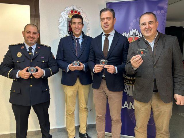 La Comunidad invierte casi 400.000 euros en ayudas para dotar de más medios a la Policía Local de Blanca - 1, Foto 1
