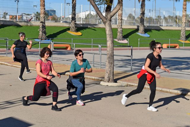 Gran mañana de deporte dominical en el polideportivo municipal para comenzar febrero - 1, Foto 1